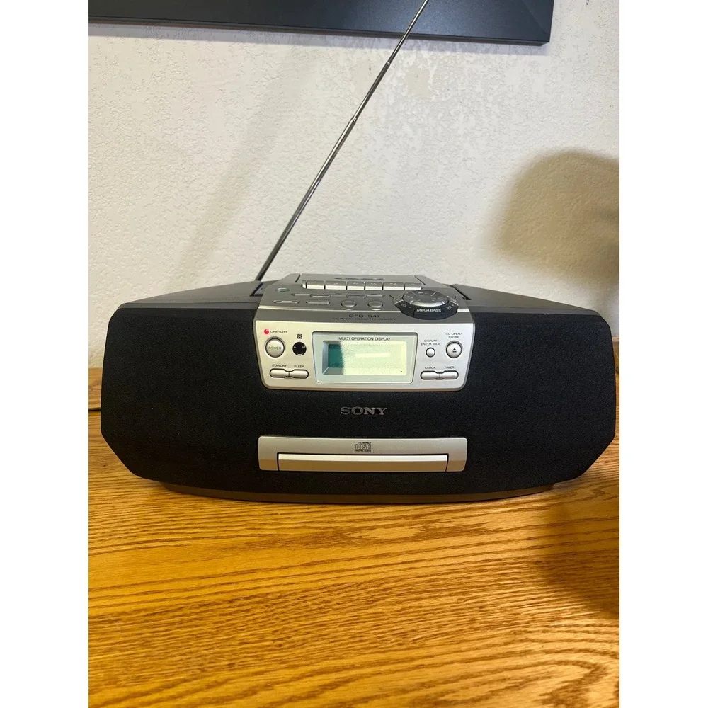 Sony CFD-S47 CD Radio Cassette-Corder Boombox Mega Bass Black Silver AM FM Tuner